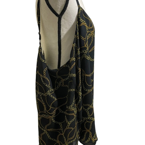 Torrid womens chain design blouse size 2 plus black gold. Adjustable straps - Picture 5 of 10
